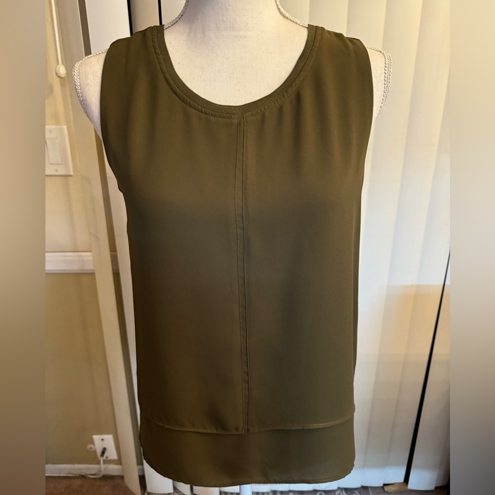 Rose + Olive tank blouse. Size small. New without tags.